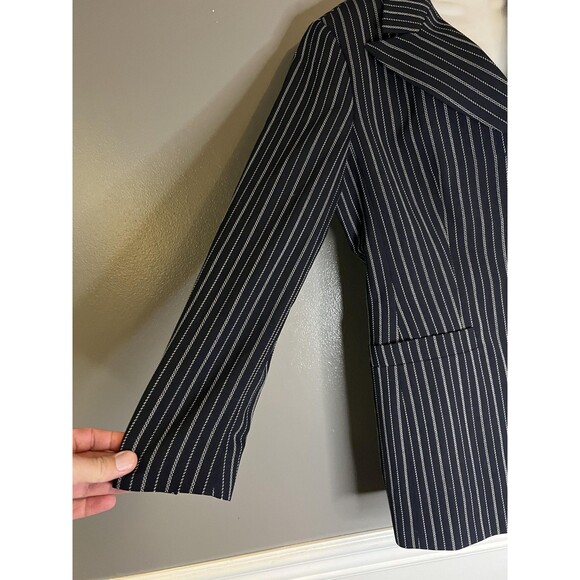 Escada Elements Blazer Jacket Womens 40 Black Pinstripe Wool Silk Made Italy - Picture 4 of 11